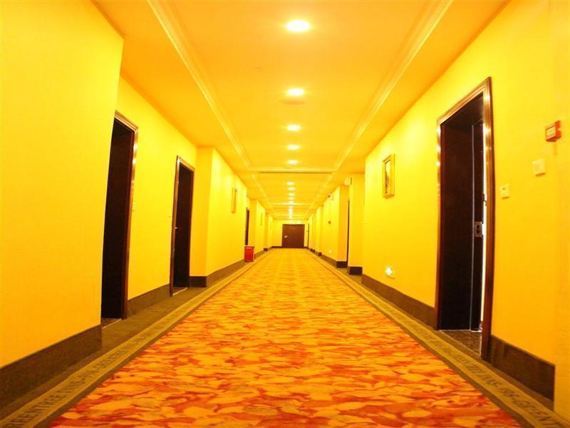 Greentree Inn Guangdong Shantou Gurao Gugui Road Business Hotel Extérieur photo